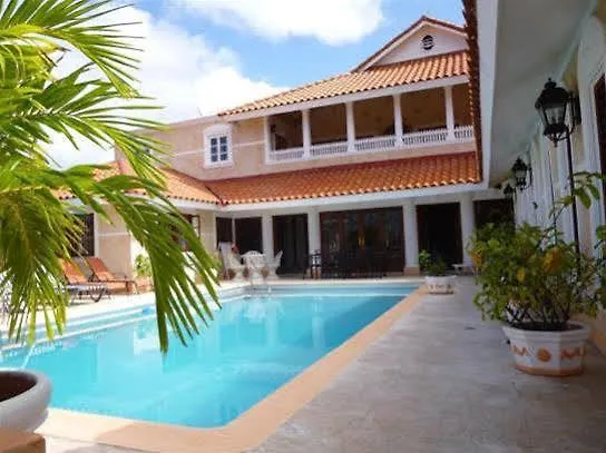 Hotel Chateau Gloria 4*